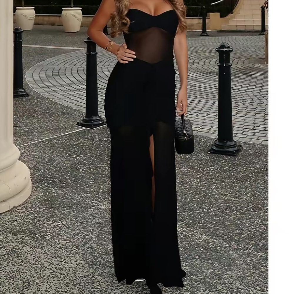 Elegant black dress brand new